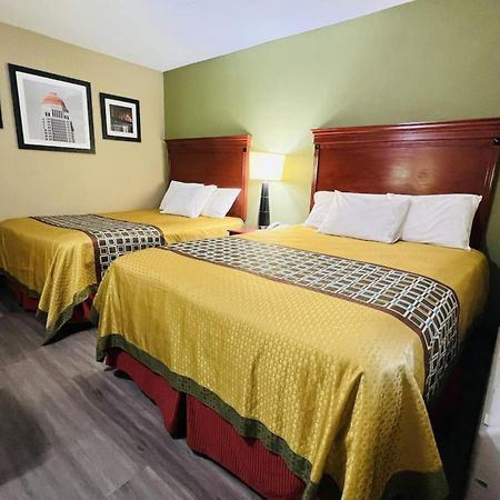 Deluxe Inn & Suites By Oyo Miami Ok Kültér fotó