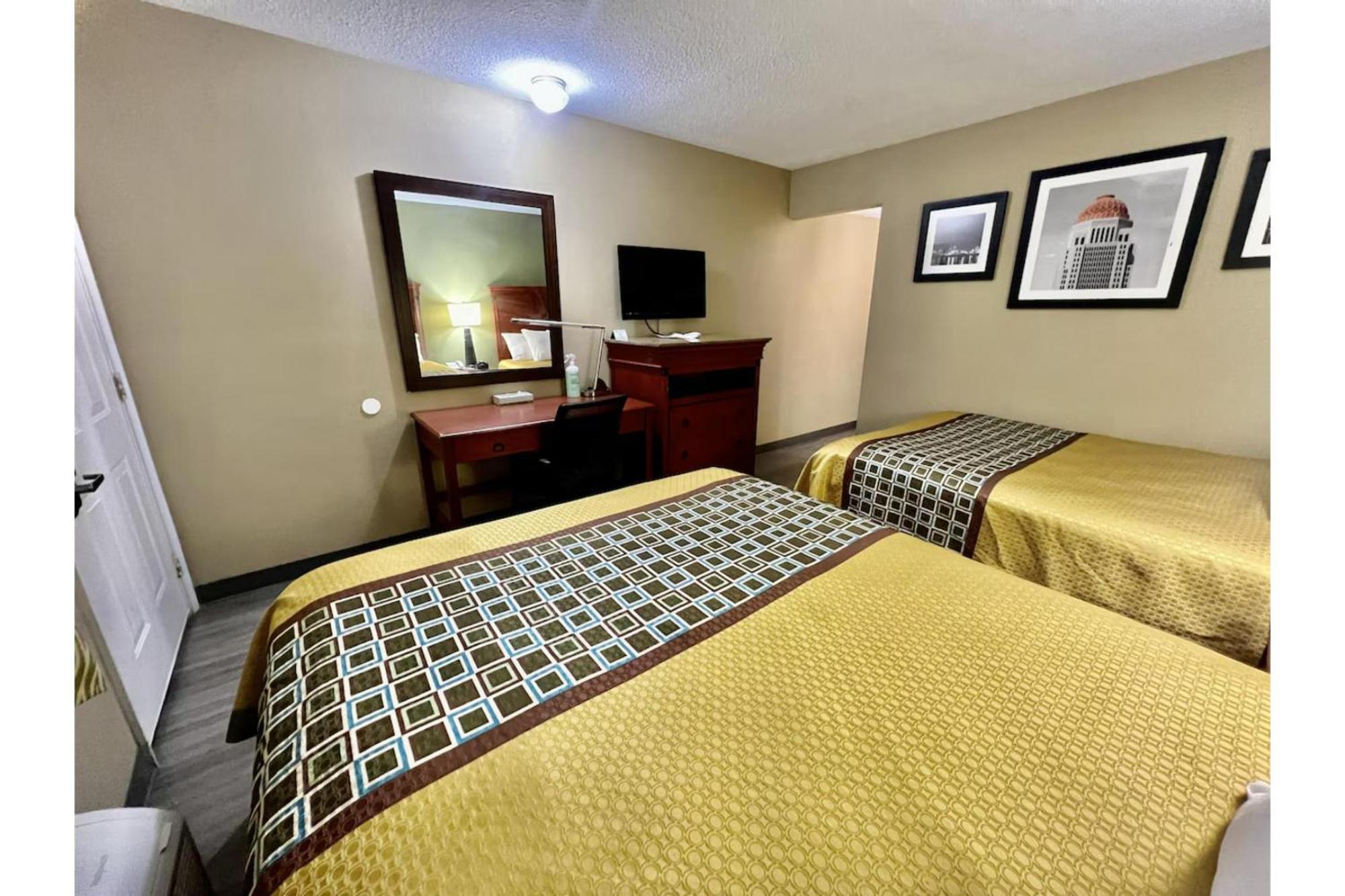 Deluxe Inn & Suites By Oyo Miami Ok Kültér fotó