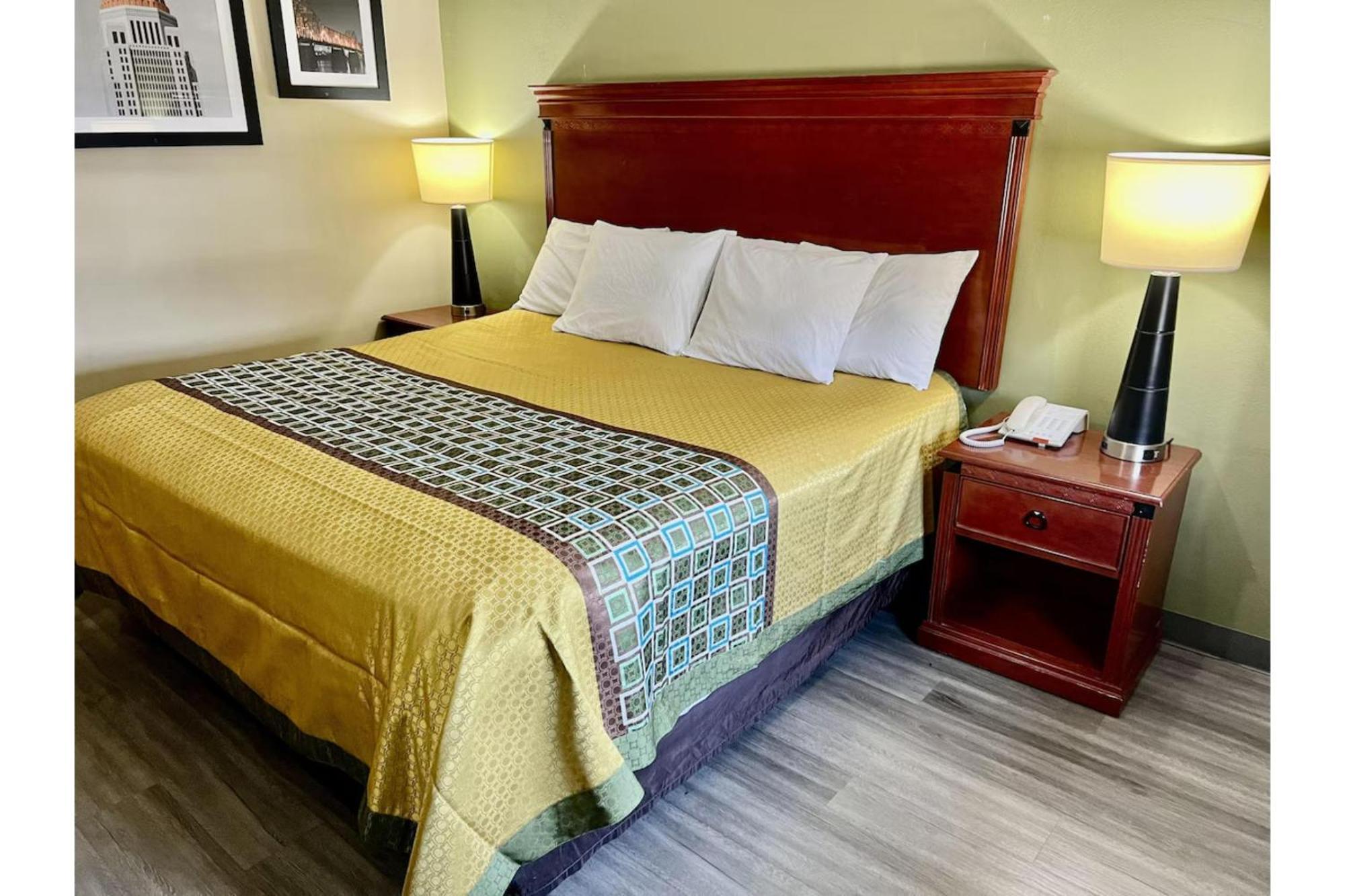 Deluxe Inn & Suites By Oyo Miami Ok Kültér fotó